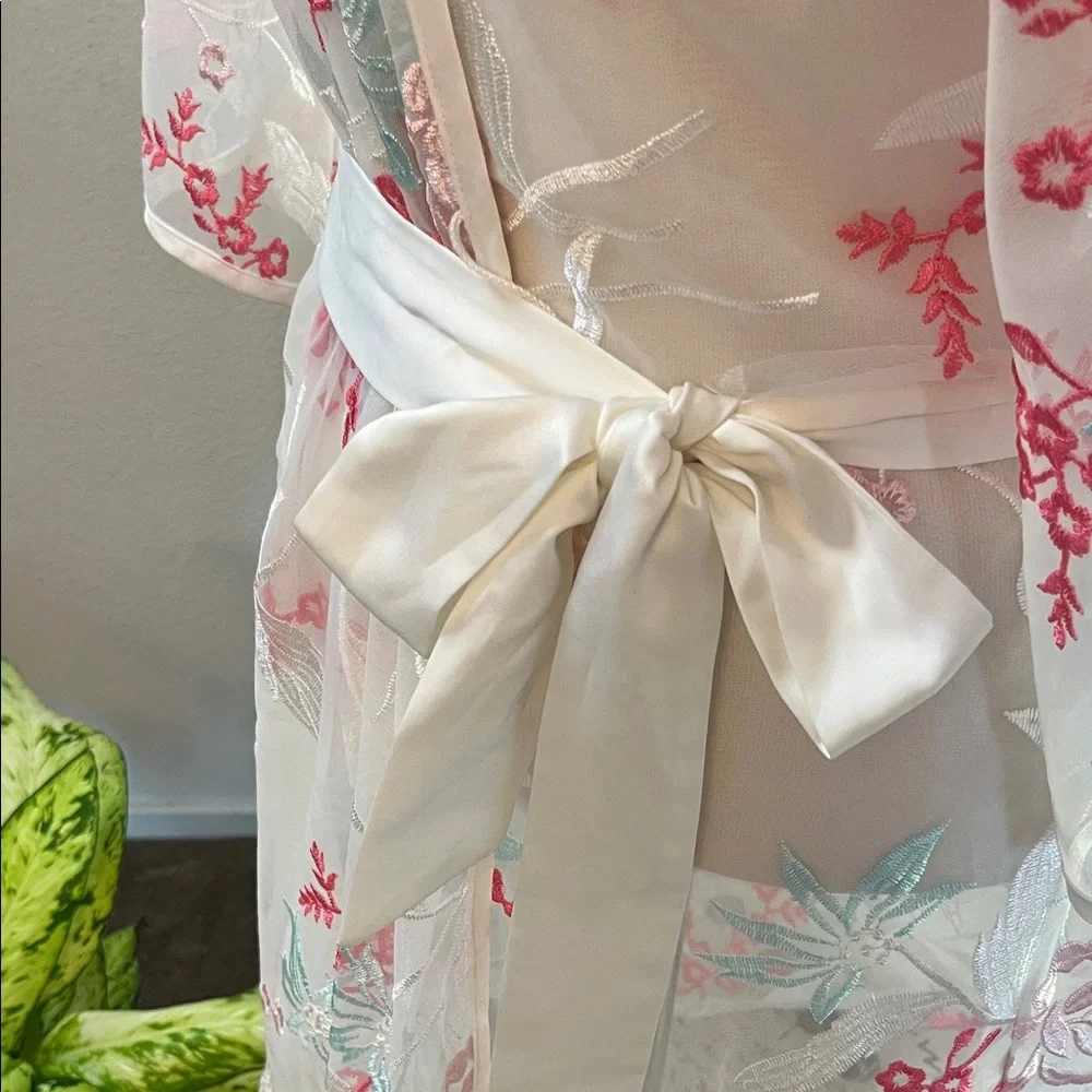 NWOT International Concepts Sheer Floral Robe - Picture 8 of 12